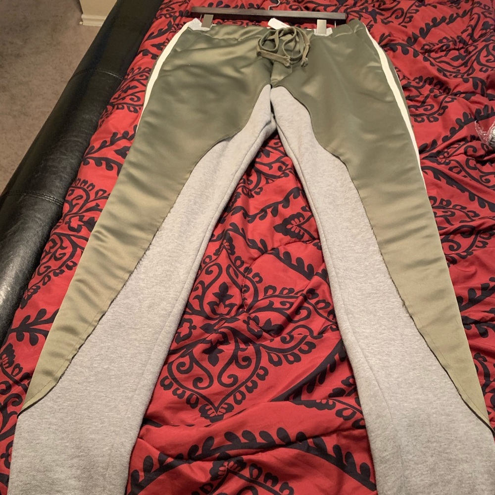 ACW sweat pants